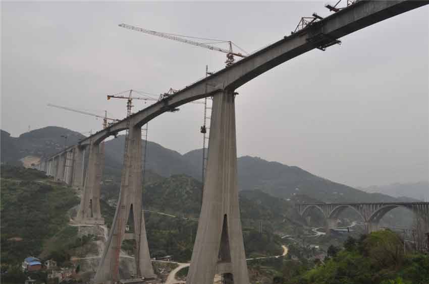 版塊四、2（渝利鐵路-蔡家溝雙線鐵路大橋）-混凝土.jpg